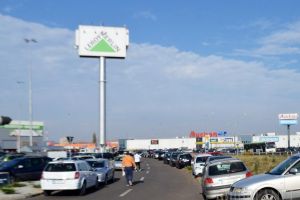 Drumuri colectoare pentru fluidizarea circulaţiei în zona Pieţei 100 din Oradea