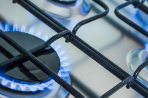 Scade preţul gazelor pentru 3 milioane de români, de la 1 iulie