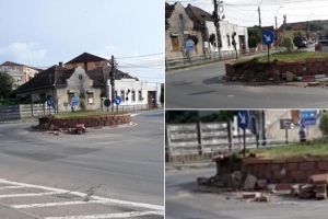 FOTO/ ȘTIREA TA: Un TIR s-a… împiedicat de sensul giratoriu din Aiud
