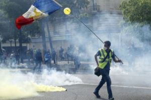 Sinuciderea Franţei. Efectul catastrofal al imigraţiei asupra civilizaţiei occidentale