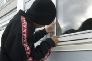 Băut la volan, la un pas de accident