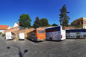 Încă două zone pentru parcarea autocarelor care aduc turişti la Sibiu