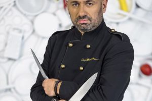 Chef Cătălin Scărlătescu va găti pentru public, duminică, la Muzeul Satului Bucovinean