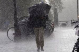 Atenţionare de ultimă oră a meteorologilor: Furtuni, grindină şi descărcări electrice în toată ţara