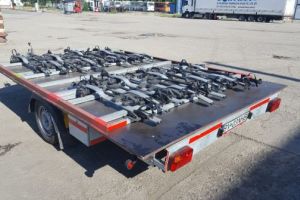 Remorcă specială pentru transportul bicicletelor spre Poiana Braşov