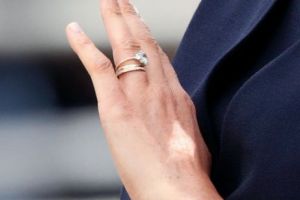  Meghan Markle l-a insultat pe Harry? 