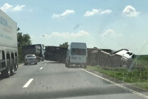ACCIDENT pe drumul Arad – Oradea. Trafic parţial BLOCAT