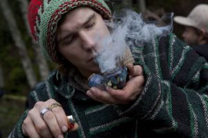 În Hunedoara, număr triplu de consumatori de droguri ce au ajuns la urgenţe