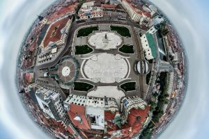 Unde-s firmele de casă?