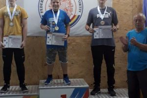 Orădeanul Bucsiacs Levente a cucerit aurul în prima zi a Campionatelor Naţionale de tir sportiv la glonţ şi aer comprimat juniori III