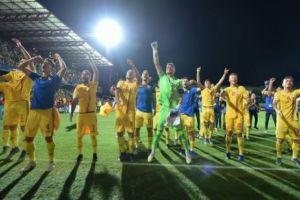 Daniel Nanu, trimisul „Evenimentului zilei”, transmite din Bologna, un oraş străvechi, despre o semifinală istorică. Mai scrieţi istorie, încă o dată!