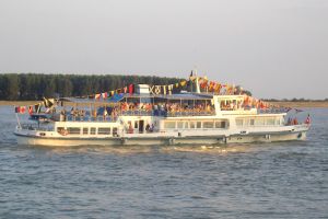 Devine tradiţie: la Galaţi vom avea plimbări cu vaporul pe Dunăre numai de „Ziua Dunării”