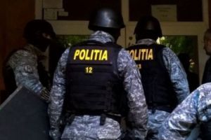Percheziţii pentru infracţiuni nemaiîntâlnite. Au pus in pericol libertatea oamenilor
