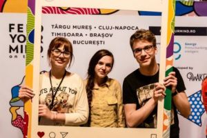 Prima ediţie a turneului Feed Your Mind a adus pe scenă 47 de speakeri din domenii variate