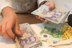 Măsură fără precedent pentru Diaspora! Cei care se întorc în România vor primi 6500 euro
