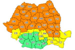 ANM: intensificări puternice ale vântului, vijelii, grindină, cantităţi de apă însemnate