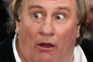 Gerard Depardieu este cam chitros. Acum are şi conturile blocate