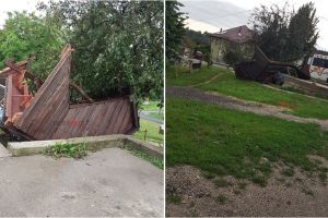 FOTO. Furtuna a făcut ravagii în judeţ. Staţie de autobuz, răsturnată de vânt