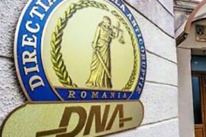 DNA stă pe un butoi de pulbere. Un procuror, reconfirmat ca şef după ce a pierdut trei procese-cheie în ultimele două luni