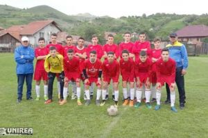 Echipa LPS Sebeş – vicecampioană judeţeană a juniorilor C