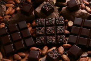 Râul Olt, îndulcit cu 20 de tone de ciocolată. Cum s-a întâmplat asta