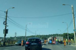 Primarul Sucevei îşi cere scuze pentru aglomeraţia provocată de închiderea unui sens de ...