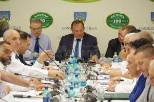 CJ Suceava a împărţit aproape 29 de milioane de lei primăriilor din judeţ, cu votul ...