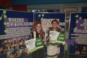 Elevi humoreni, premiaţi la Festivalul Internaţional „Integrare pictată cu sunet”, ...