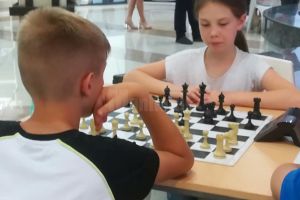 Locuri meritorii pentru elevi suceveni de la Palatul Copiilor, la un concurs de şah ...