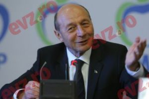 CADOU pentru Băsescu. Veste IMPORTANTĂ venită de la Senat