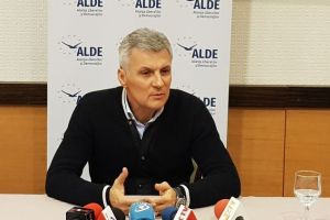 În DIRECT Senatorul ALDE Daniel Zamfir