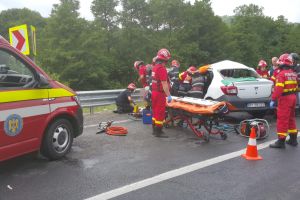 FOTO- Accident cu 6 victime, în judeţul Braşov, acum