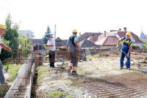 FOTO: Lucrări demarate la viitorul Compartiment de Primiri Urgenţe din Reghin