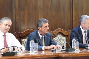 Bani pentru aparatură medicală şi investiţii către două spitale mureşene