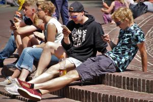 Peste 7% dintre elevii harghiteni au avut un loc de muncă în 2018