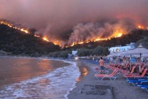 Avertizare pentru românii care călătoresc în Grecia – Este risc ridicat de incendii de pădure
