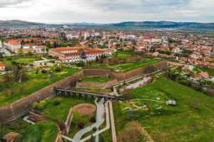 FOTO: Top 10 experienţe în Alba Iulia, oraşul cu cea mai mare cetate din România