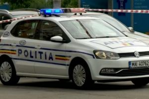 Femeie târâtă de maşină, după ce şi-ar fi surprins soţul cu amanta