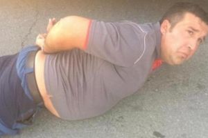 Focuri de armă pe autostradă! Ce au descoperit oamenii legii despre şoferul care a forţat intrarea în ţară şi un filtru al Poliţiei