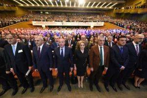 Congres PSD. A inceput votul pentru alegerea preşedintelui, preşedintelui executiv şi secretarului general