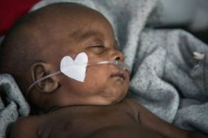 Medici Fără Frontiere angajează specialişti în OBSTETRICĂ şi GINECOLOGIE