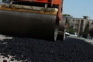 Mai multe străzi din zona Sărărie – Țicău vor fi reabilitate