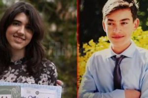 Încă două medii de 10 la evaluarea naţională. 351 dintre notele contestate au fost majorate