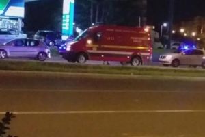 Accident pe trecerea de la West Mall. O tanara de 20 de ani a fost lovita de masina