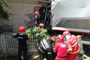 Accident bradesti dolj, accident isu dolj cocosila 