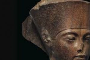 Licitaţie cu scandal: capul lui Tutankhamon  