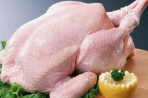 PERICOL alimentar în România - 10 tone de carne de pui contaminată cu Salmonella