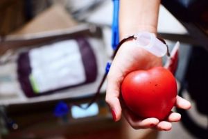 Cum să donezi sânge în 5 paşi simpli