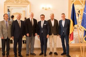 ALIANȚA SUA – România prinde rădăcini la Târgu Mureş: Jim Rosapepe alături de antreprenori şi personalităţi