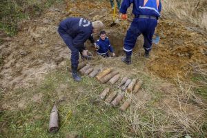 Elementele de muniţie descoperite pe teritoriul judeţelor HR şi CV vor fi distruse marţi, la Dăneşti